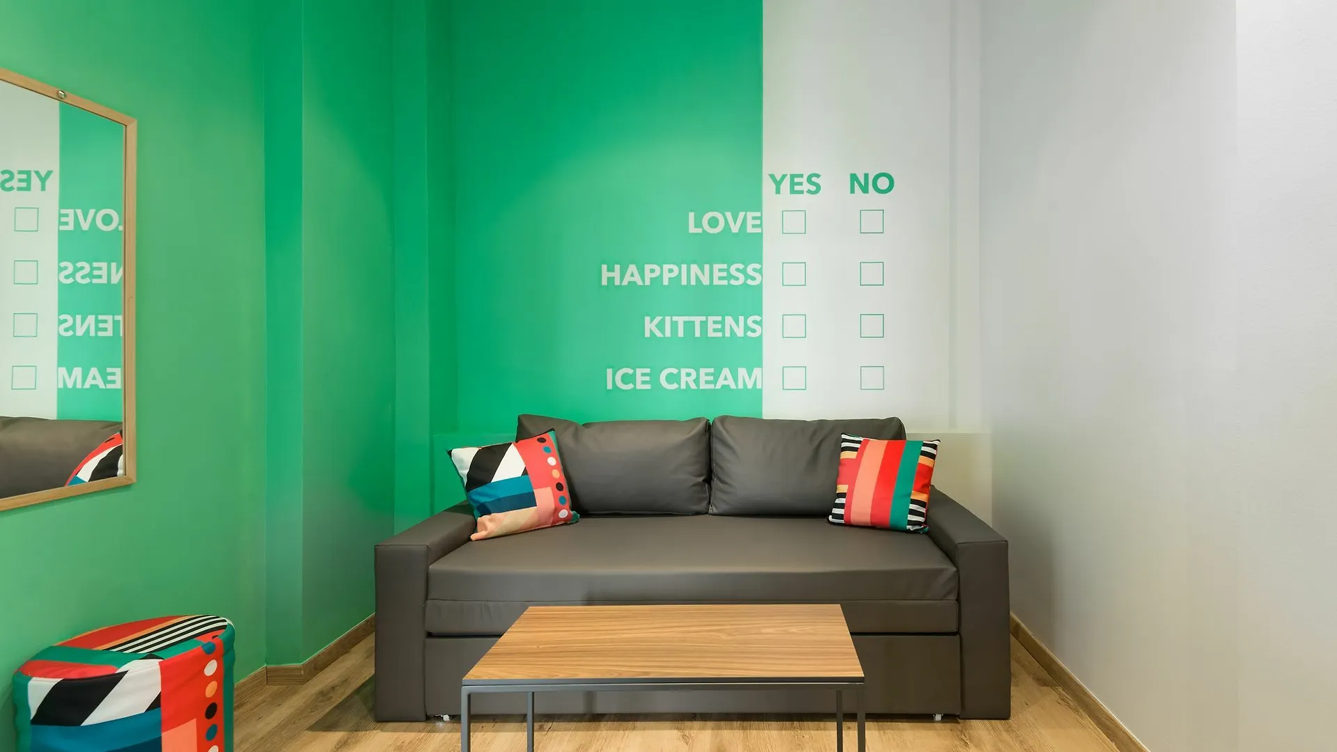 Colors Thessaloniki Living Apartment 0*,  Greece